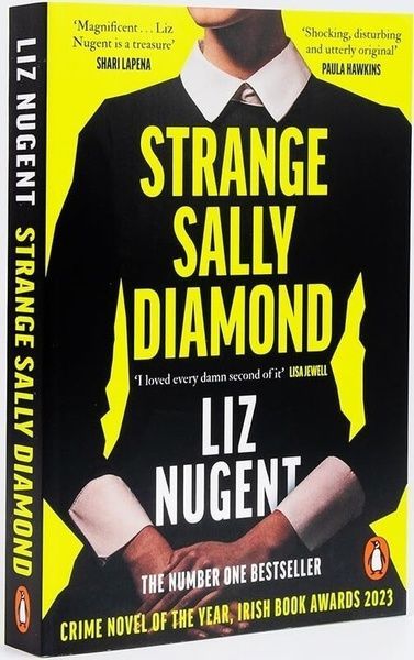 Strange Sally Diamond, Ліз Нуджент