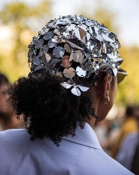 It&rsquo;s All About Metallics, Suzanne Middlemass