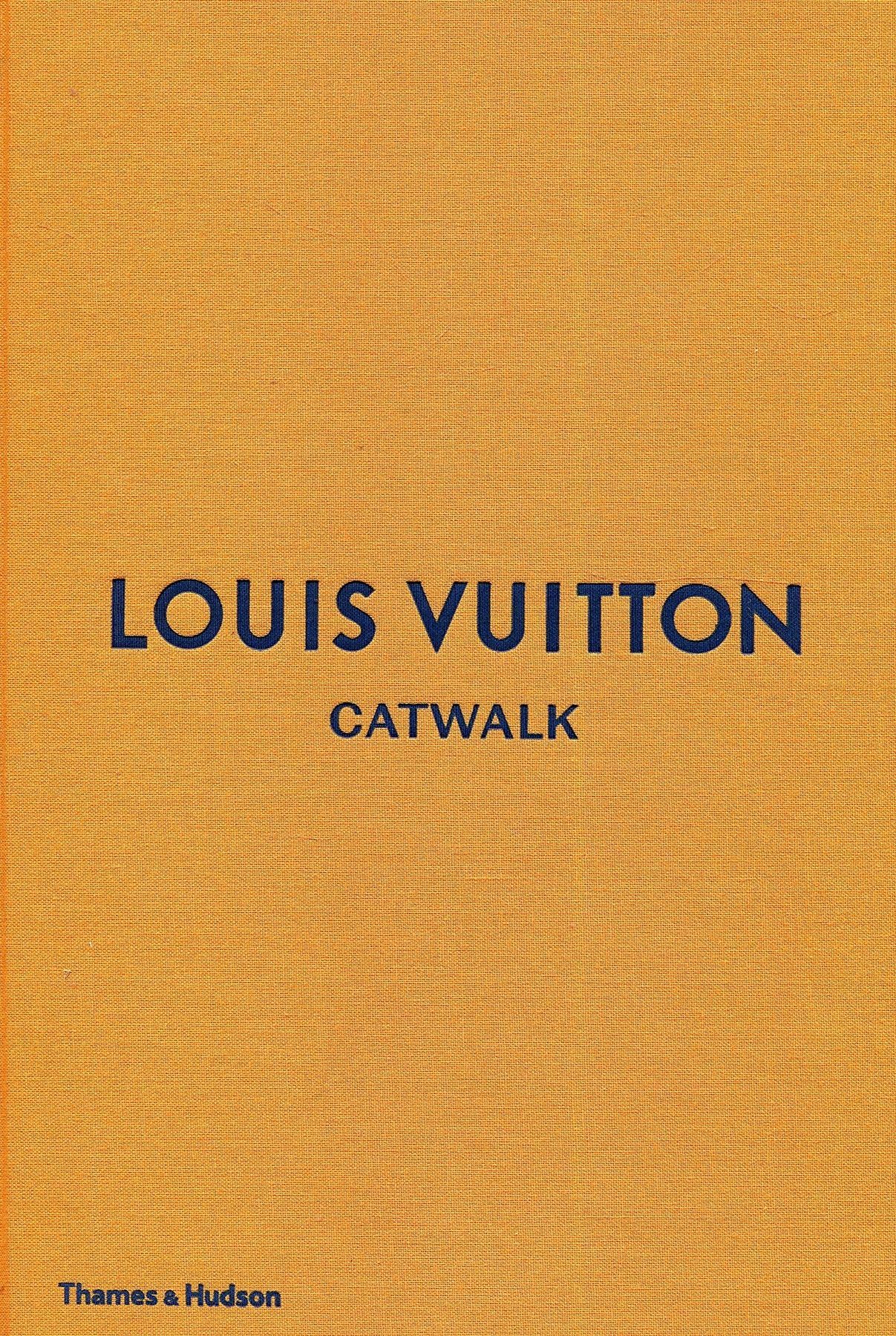 Обкладинка Louis Vuitton Catwalk